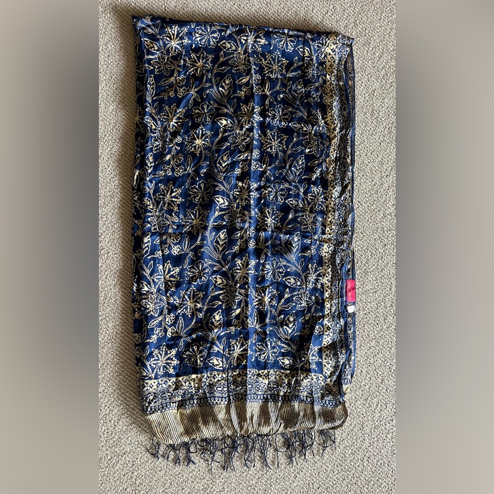 Love Shop, 100% LARGE Silk Batik Shawl, no defects, blue & gold